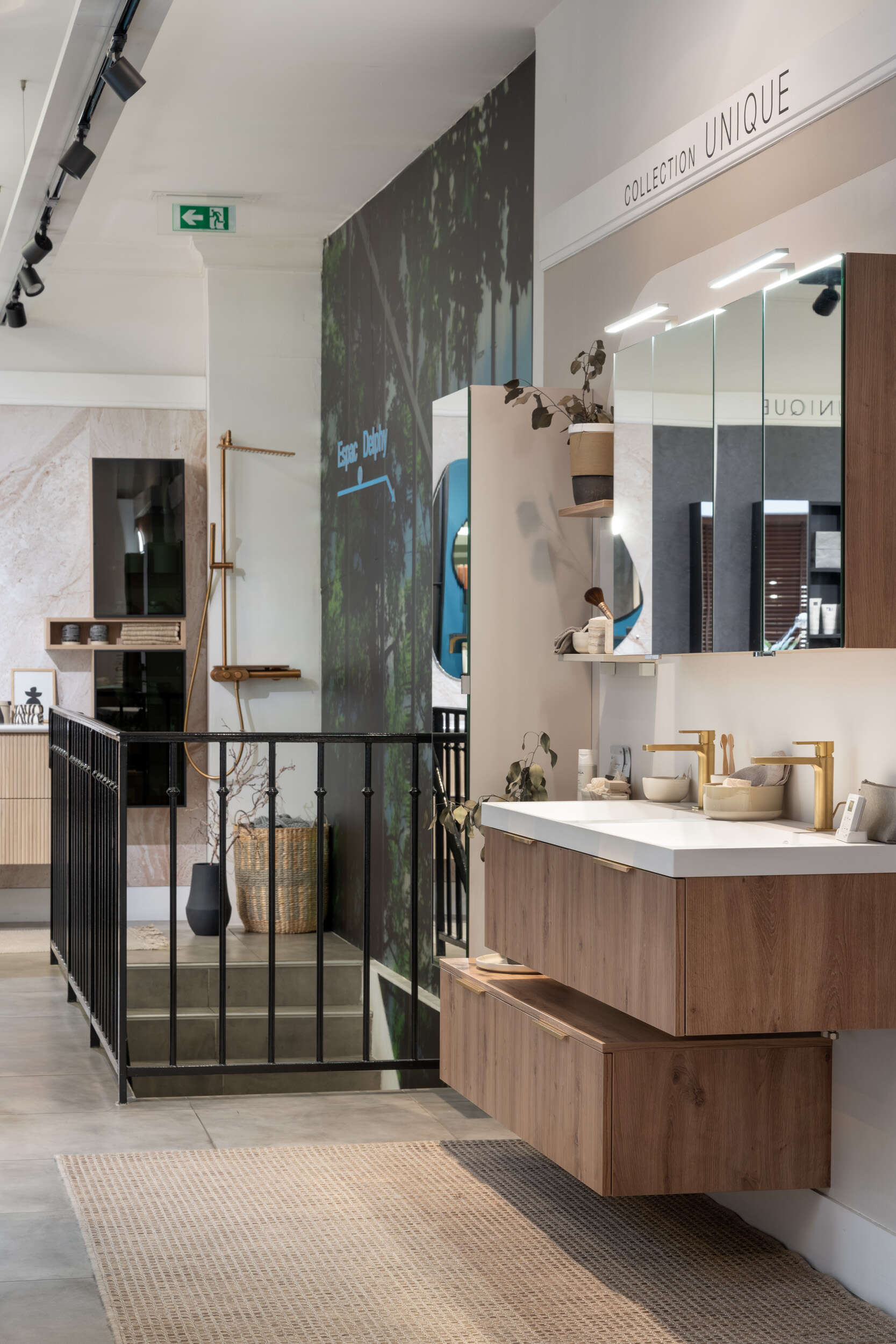 showroom 14